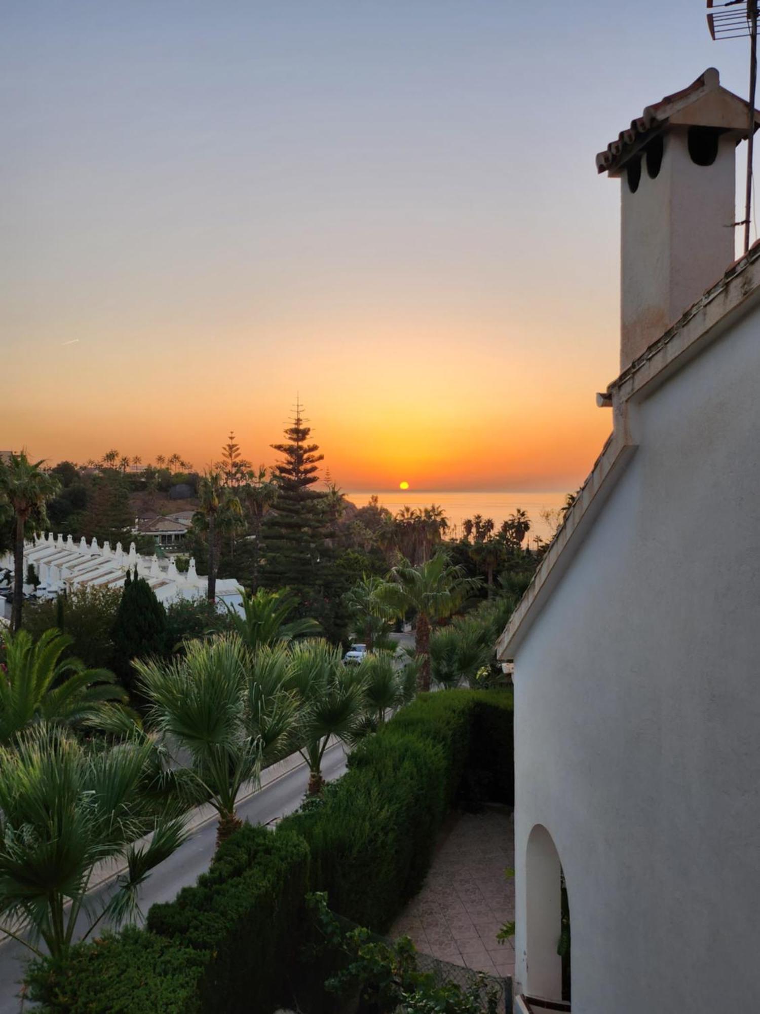 Deluxe Studio Athos 50 Mp Garden Patio Benalmadena Golf & Beach מראה חיצוני תמונה